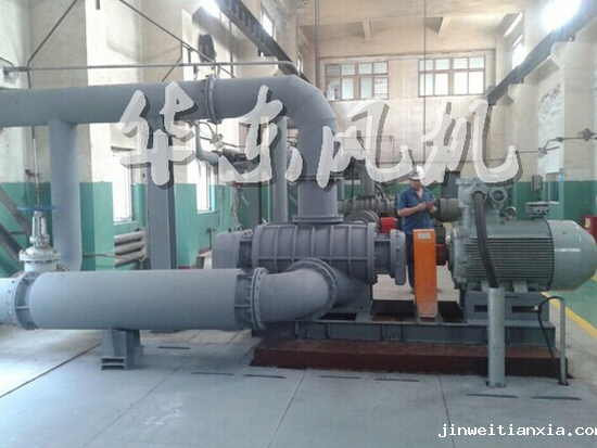 煤气增压机